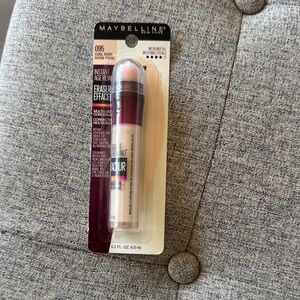 Maybelline Instant Age Rewind Eraser in Cool Ivory